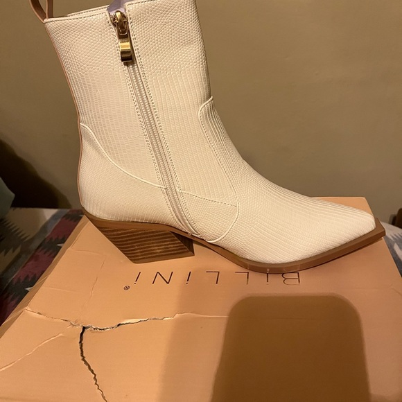 Billini boots-new!! - Picture 7 of 8